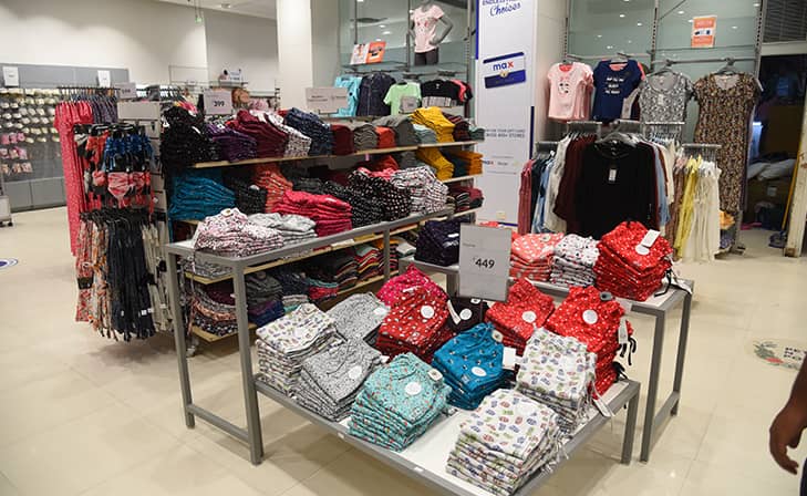 Max - Rohini, Sector 10, New Delhi