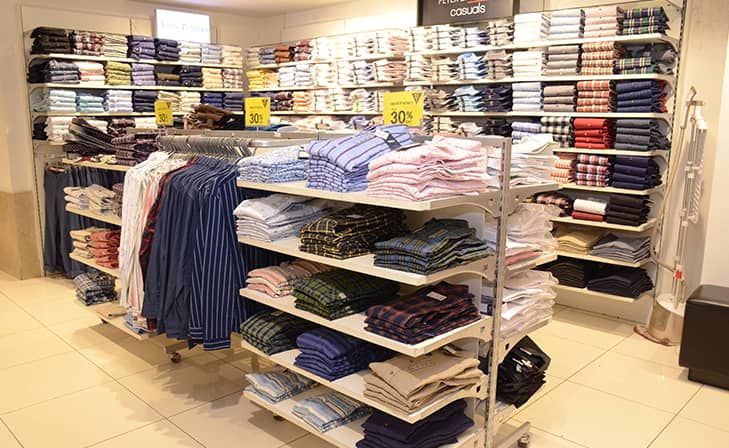 Max - Rajouri Garden Market, New Delhi