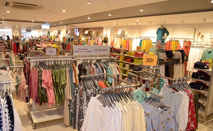 Max - Rajouri Garden Market, New Delhi