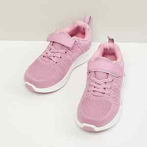 Footwear & Accessories