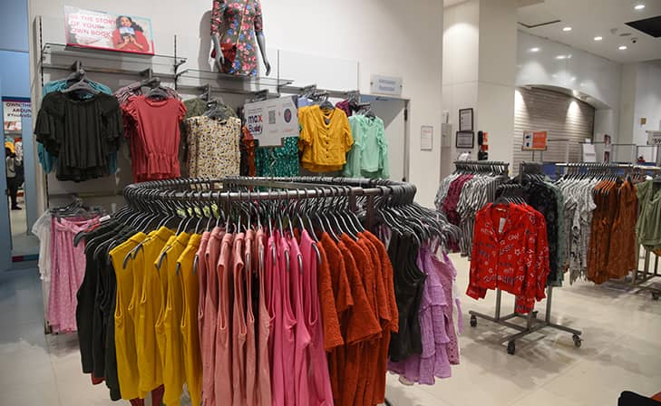 Max - Rohini, Sector 10, New Delhi