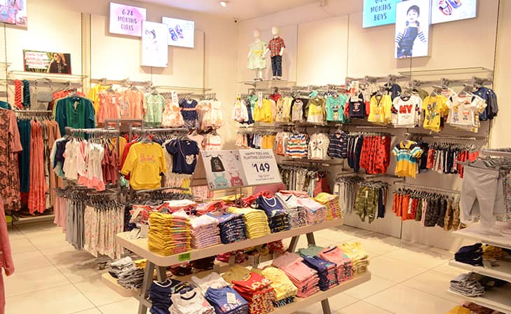 Max - Rajouri Garden Market, New Delhi