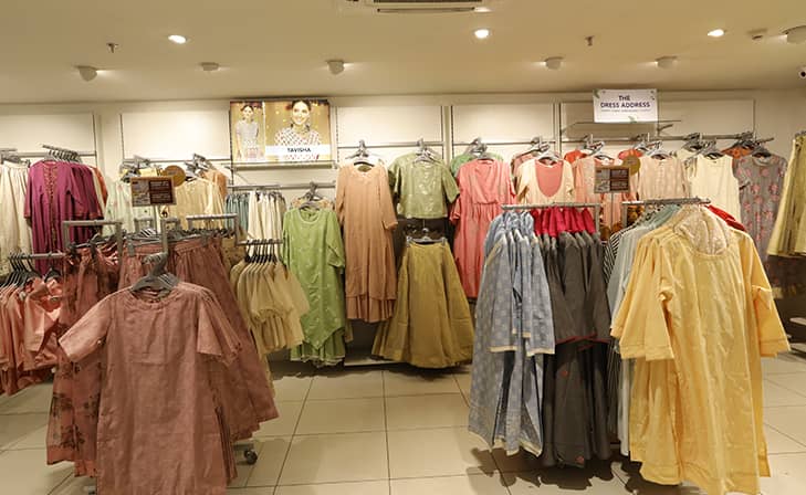 Max - Bhowanipur, Kolkata