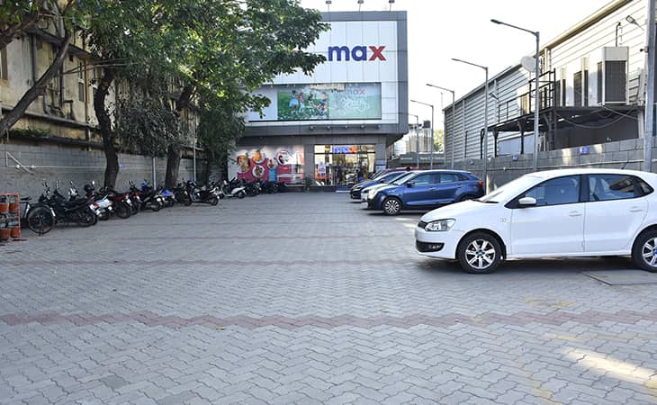 Max - Lakshman Nagar, Chennai