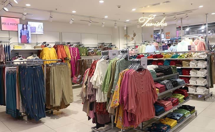 Max - Dwarka, Sector 14, New Delhi