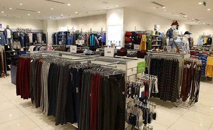 Max - Amanora Magarpatta Rd, Pune