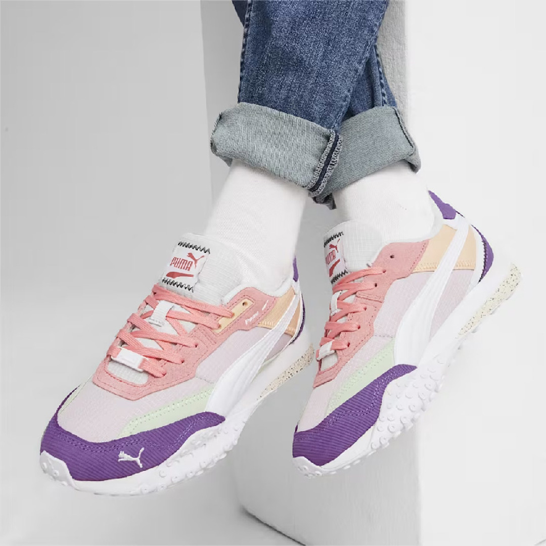 Sneakers Sneakers