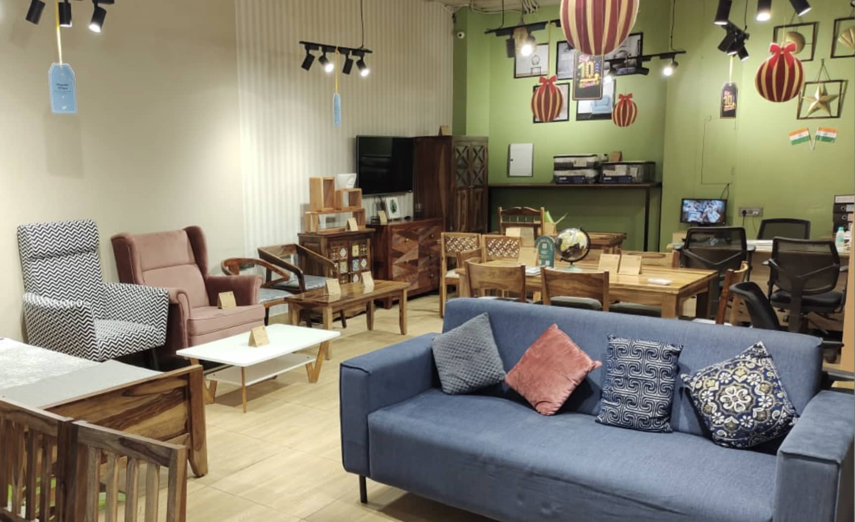 Studio Pepperfry - Taylor Road, Amritsar