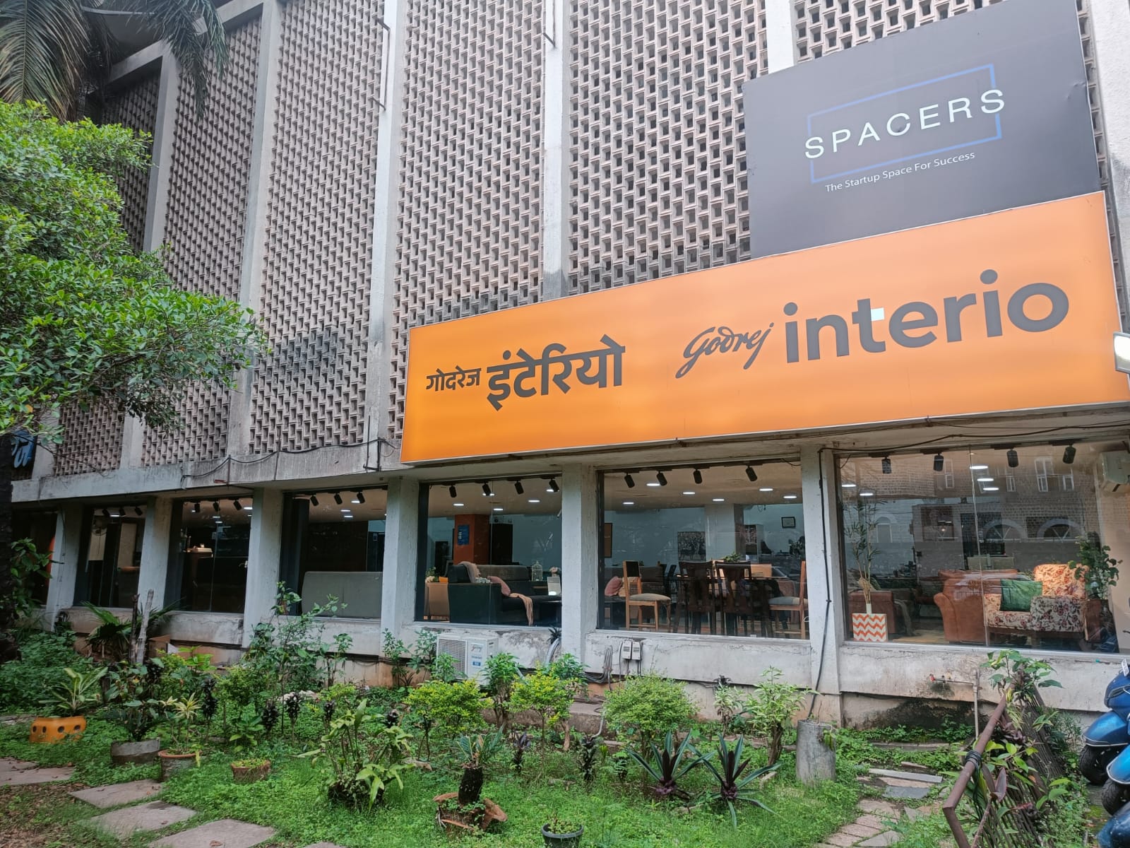 Godrej Interio - Sadhu Waswani Chowk, Pune