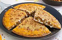 Chicken Keema Paratha Pizza