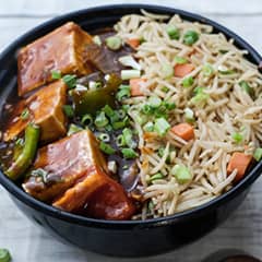 Veggie Fried Rice With Chilli Paneer