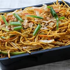Chicken Noodles In Burma Sauce Regular