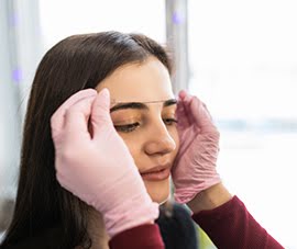 Certicate in Eyebrow Shaping