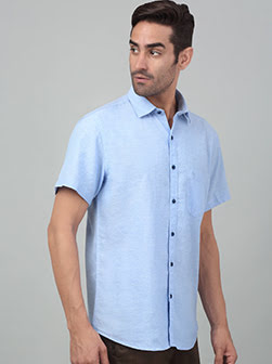 Men's Sky Blue Solid Half Sleeves Casual Shirt