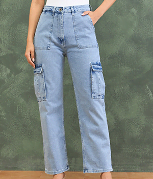 Women Blue Straight Fit Solid Jeans