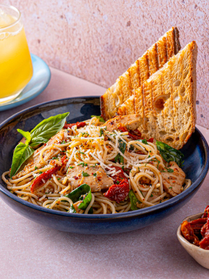 Grilled Chicken Spaghetti Aglio E Olio