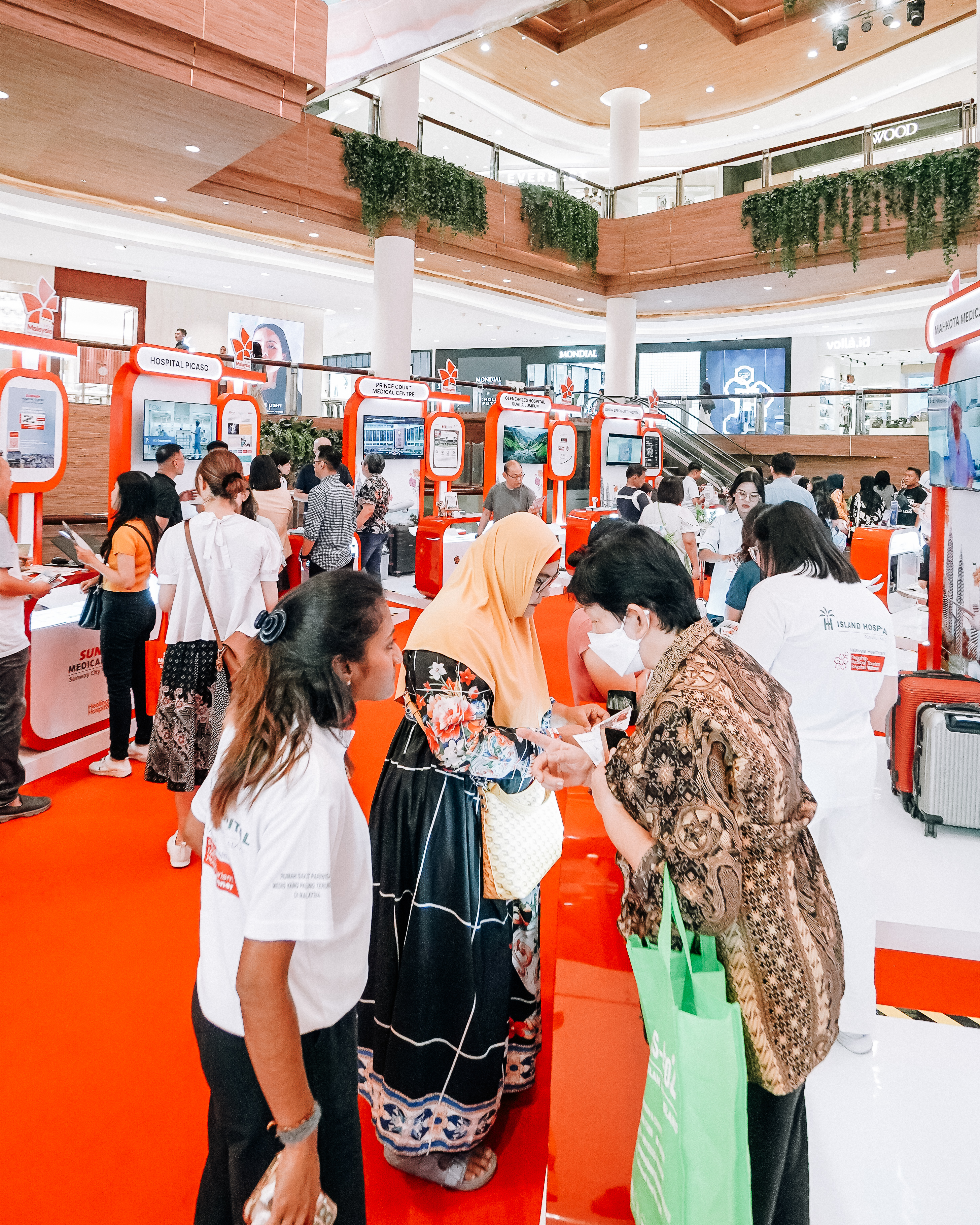 Lippo Malls - Kec Medan Polonia, Medan