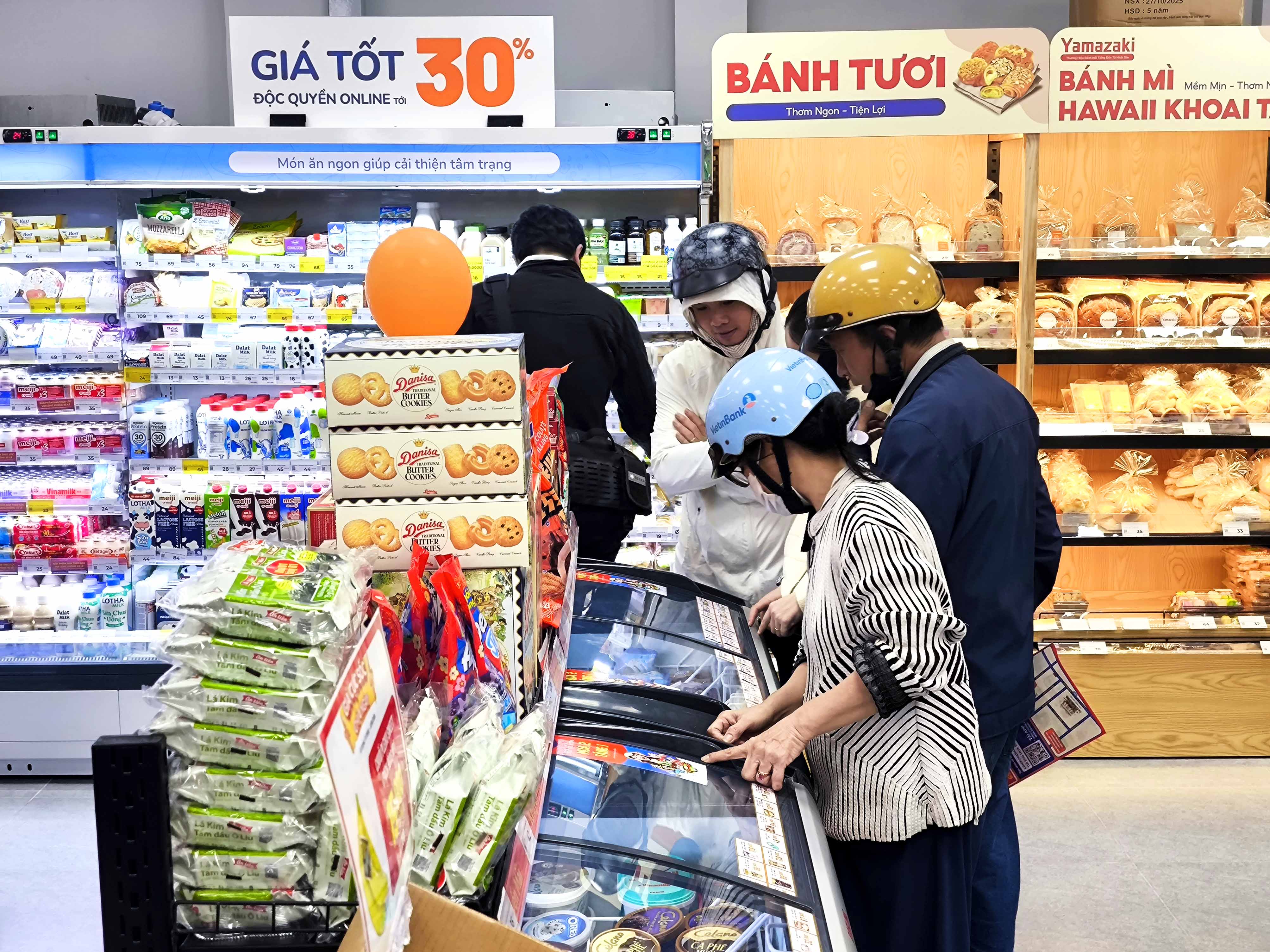 Kingfoodmart - Phường Tân Sơn Hoà, Hồ Chí Minh