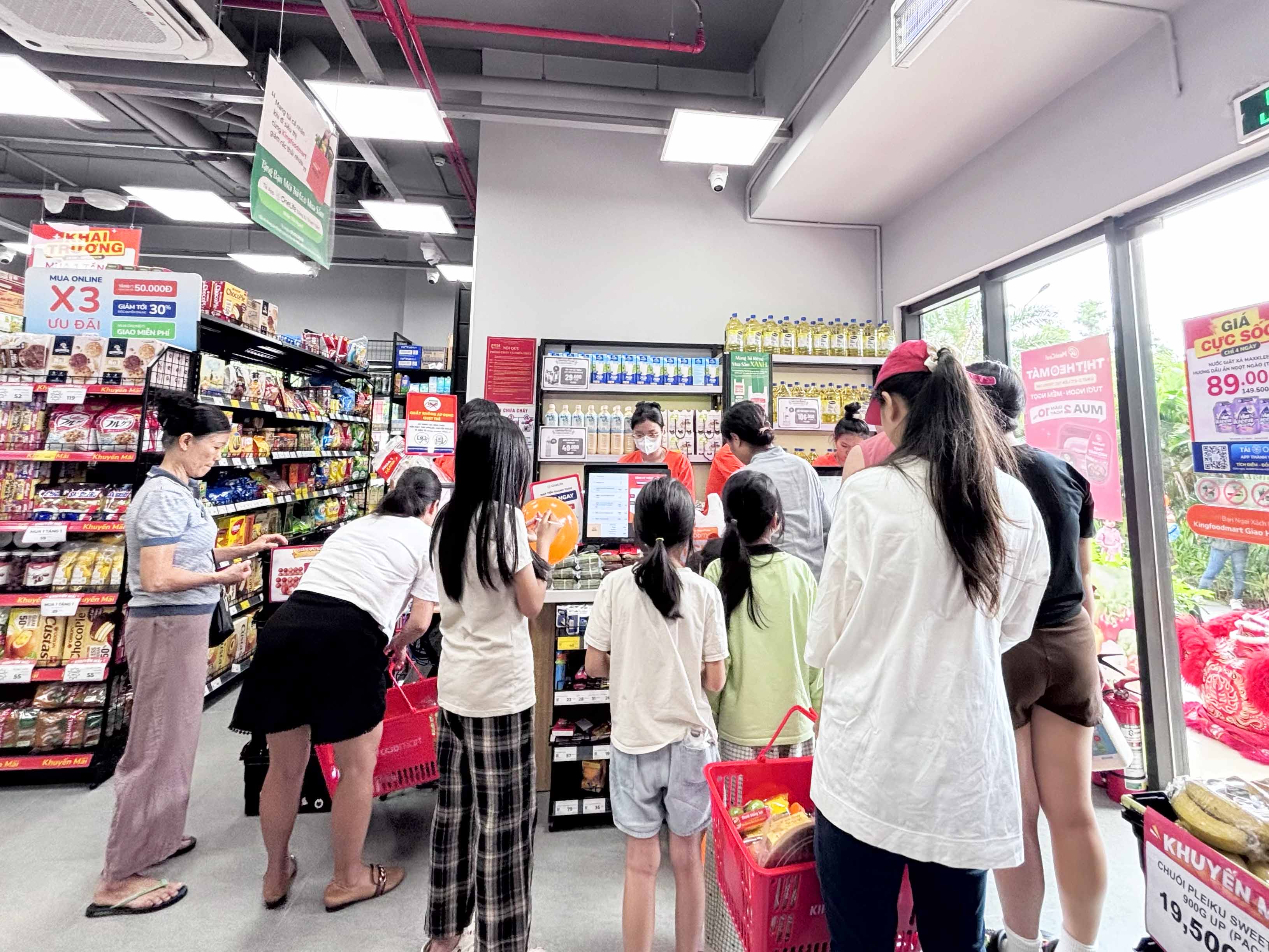 Kingfoodmart - Phường Long Bình, Hồ Chí Minh