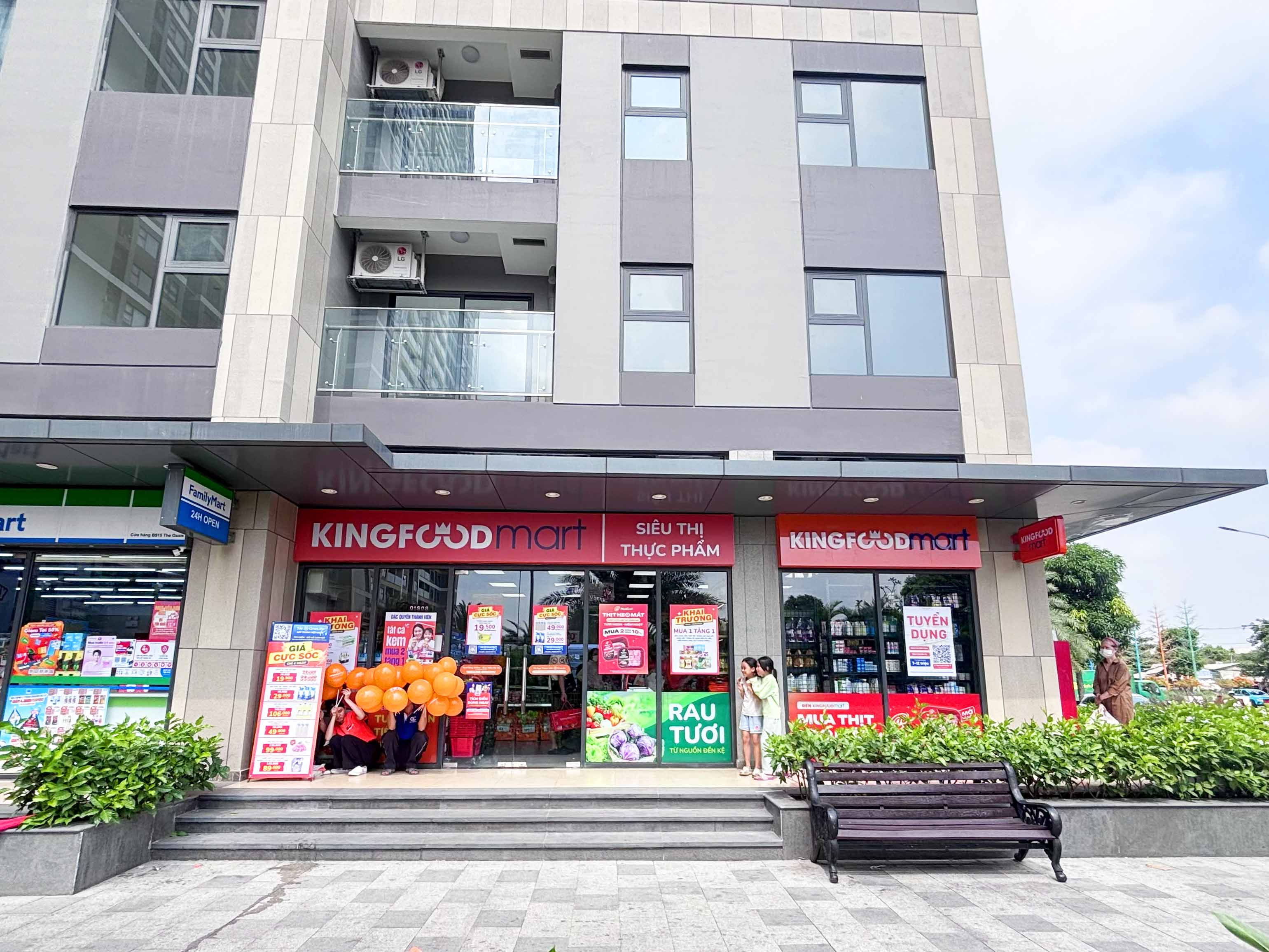 Kingfoodmart - Phường Long Bình, Hồ Chí Minh