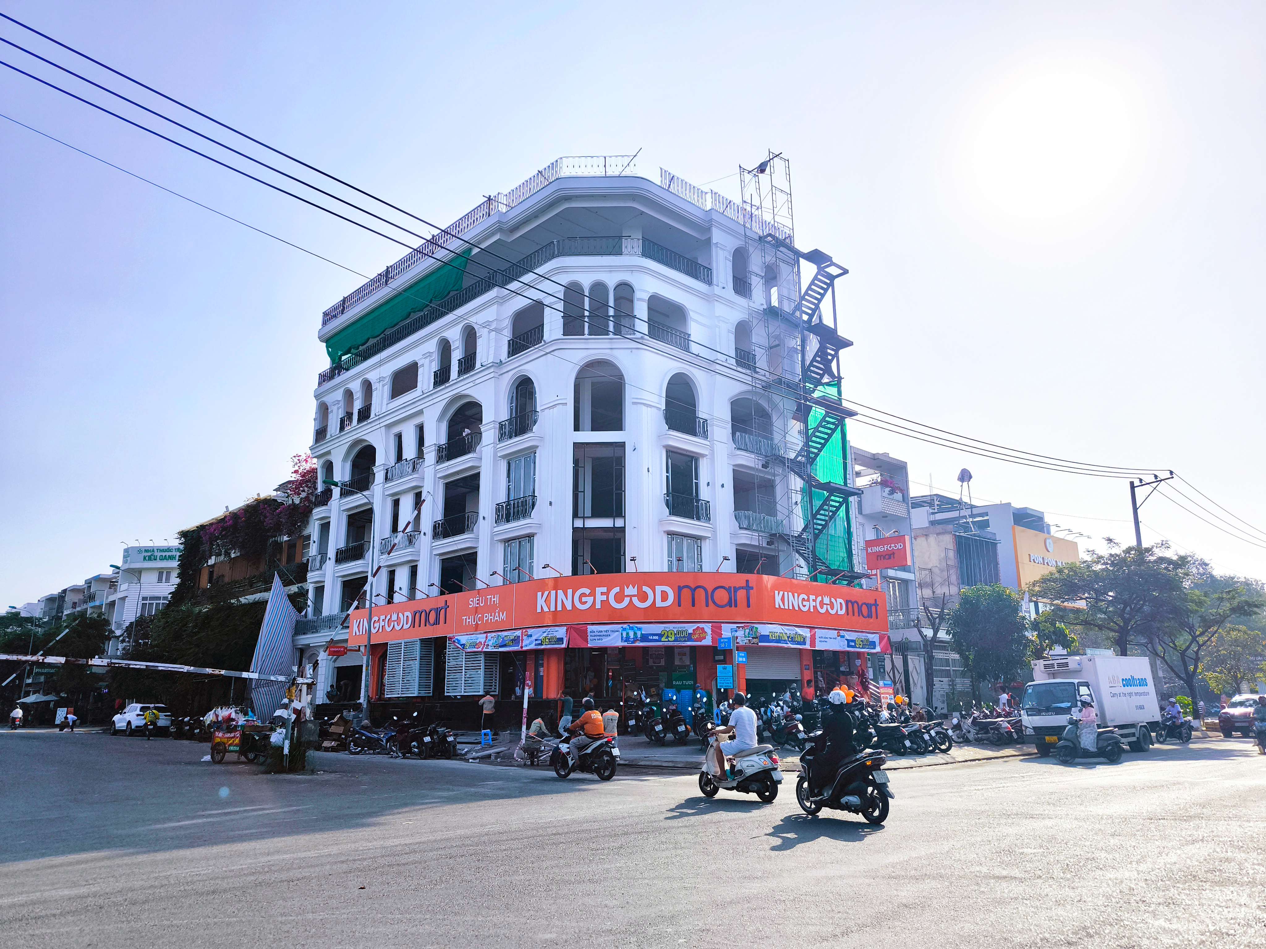 Kingfoodmart - Xã Bình Hưng, Hồ Chí Minh