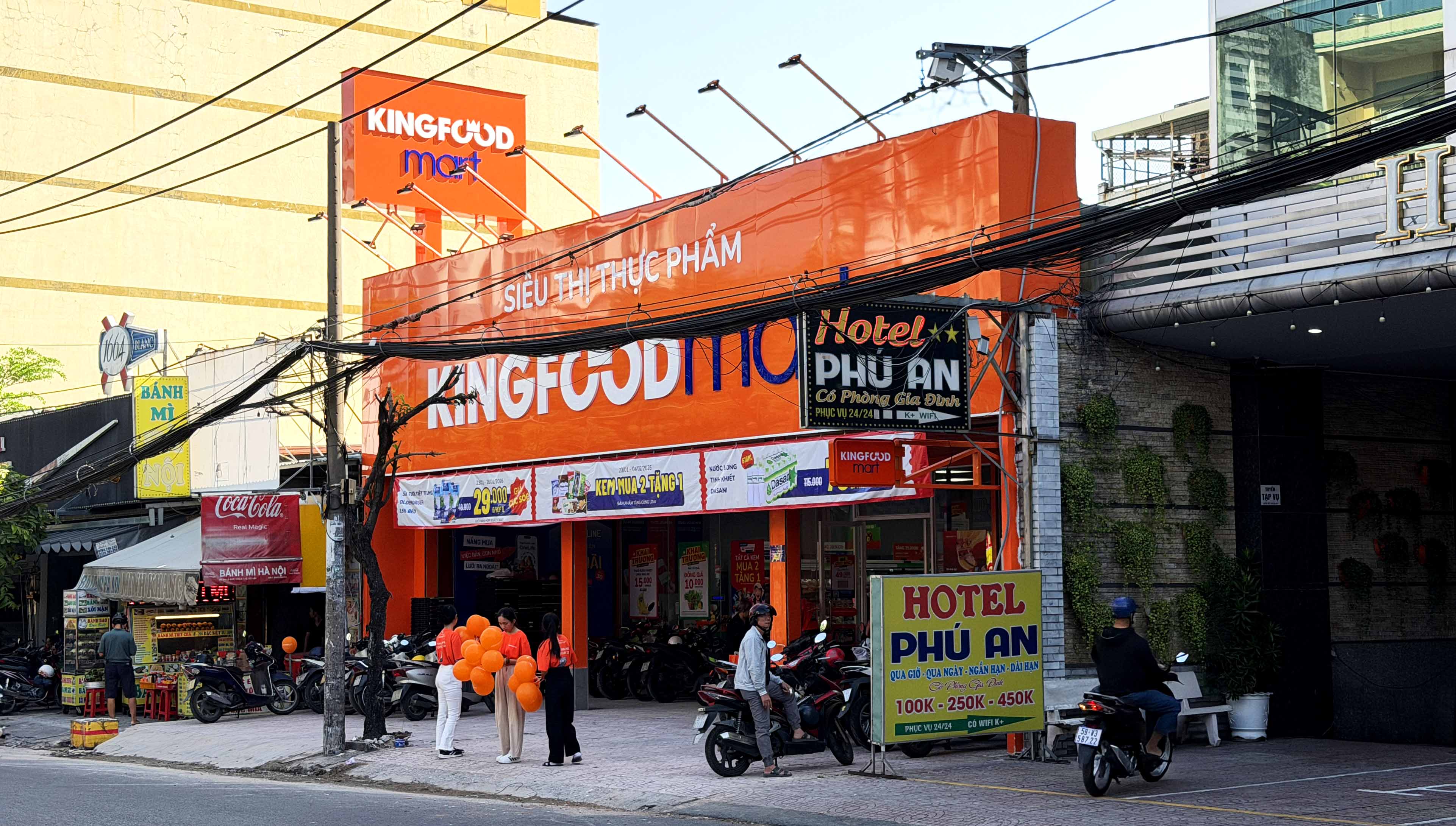 Kingfoodmart - Phường Hạnh Thông, Hồ Chí Minh
