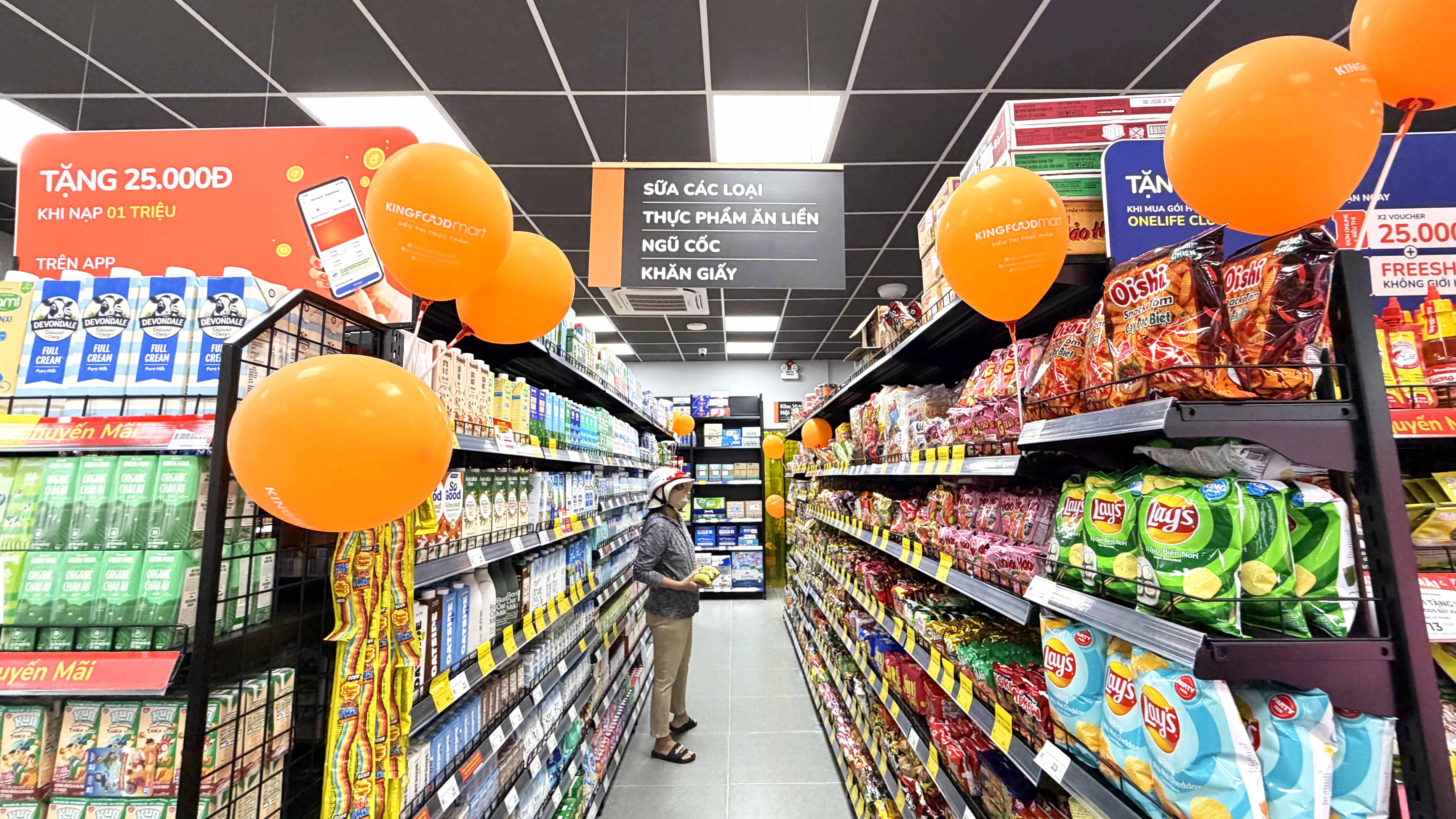 Kingfoodmart - Phường Bình Phú, Hồ Chí Minh City