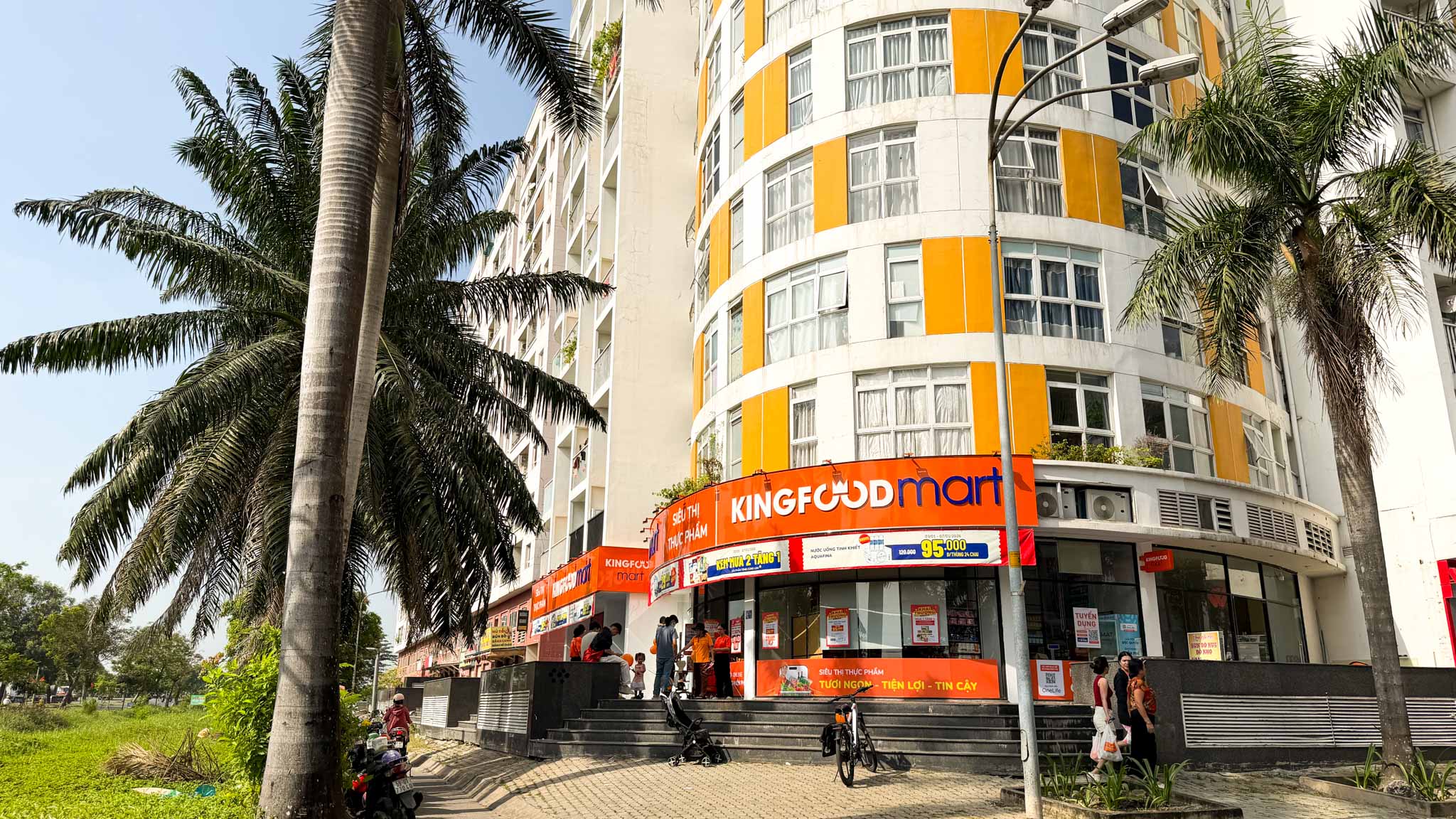 Kingfoodmart - Xã Bình Hưng, Hồ Chí Minh