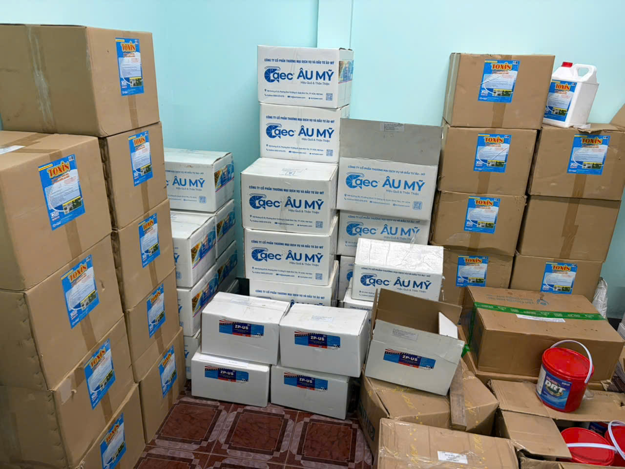 Âu Mỹ AEC - Xã Long Hữu