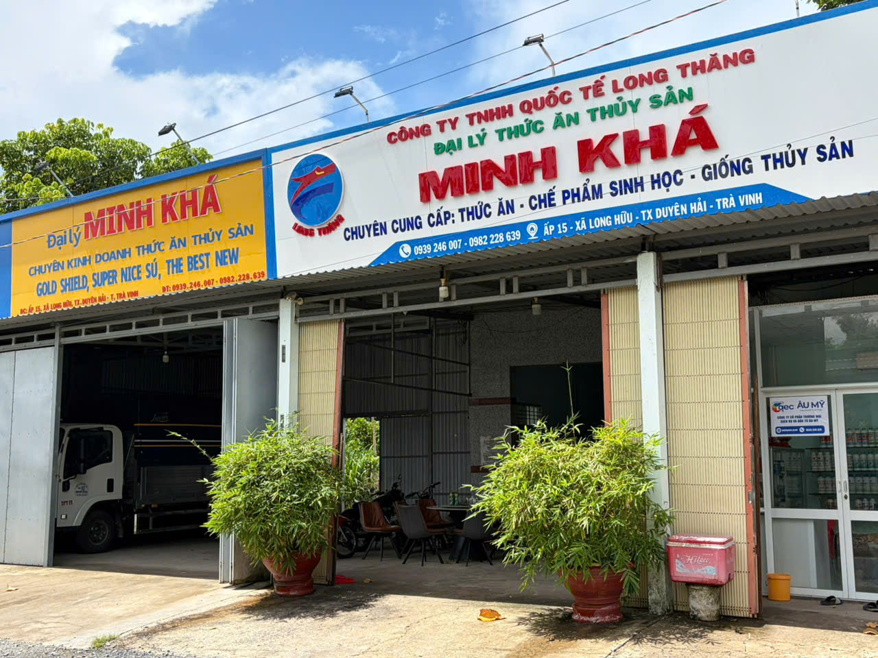 Âu Mỹ AEC - Xã Long Hữu