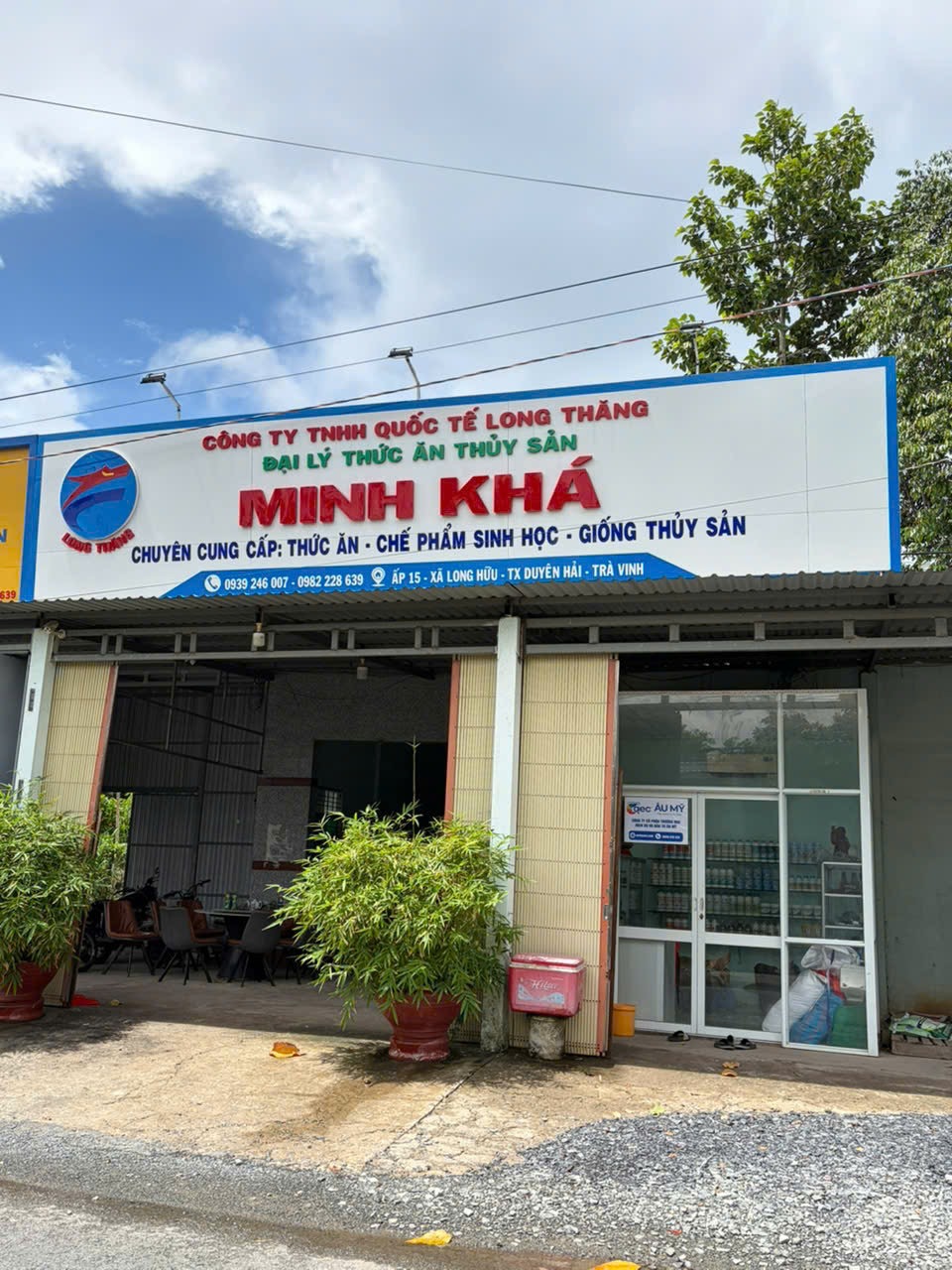 Âu Mỹ AEC - Xã Long Hữu