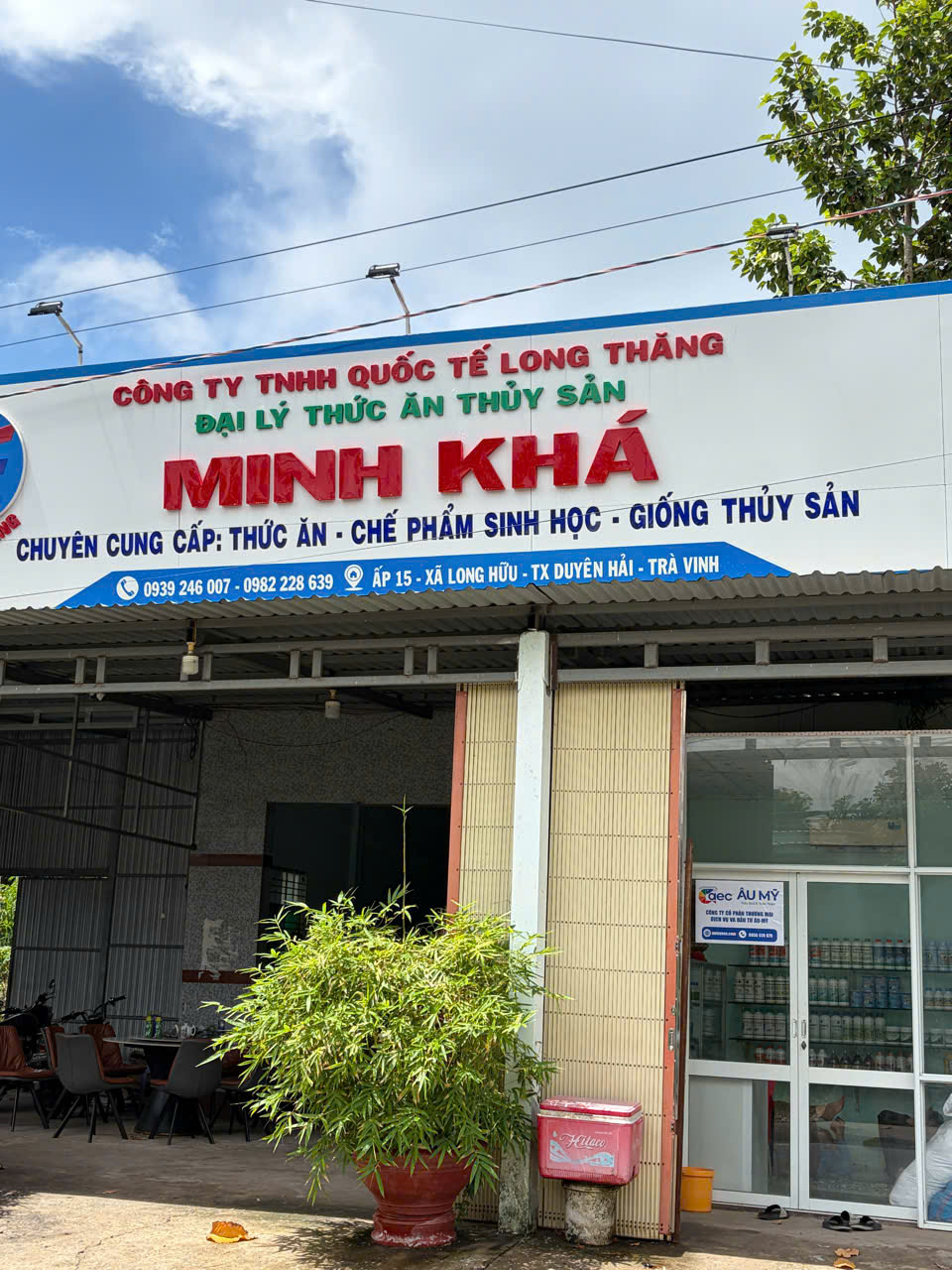 Âu Mỹ AEC - Xã Long Hữu