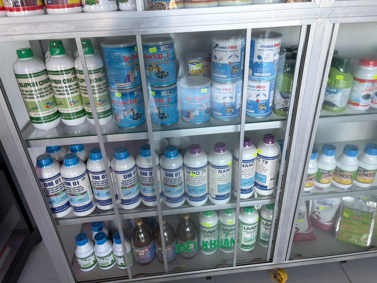 Âu Mỹ AEC - Long Hữu