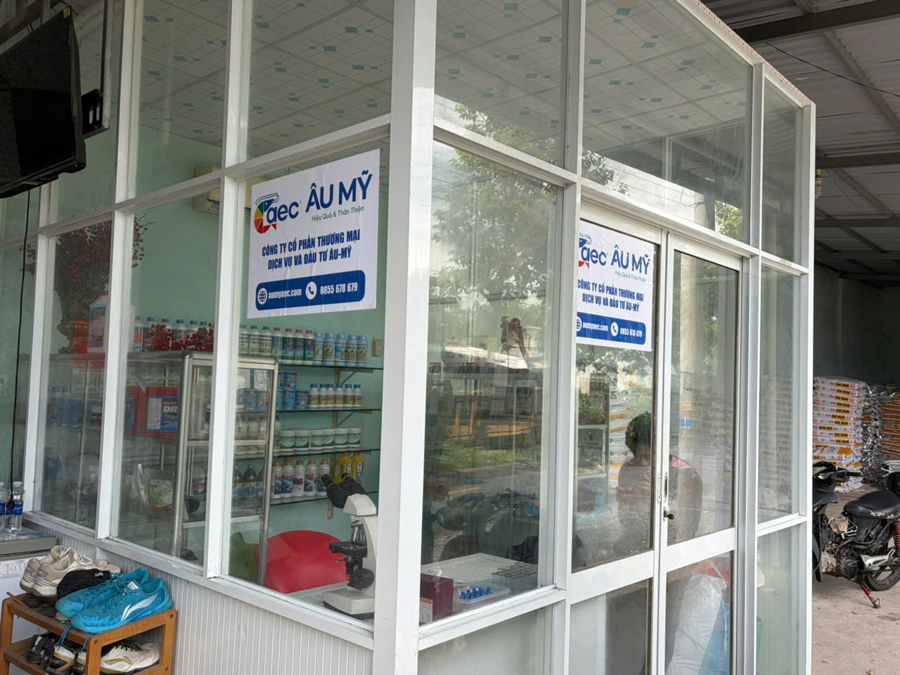 Âu Mỹ AEC - Xã Long Hữu