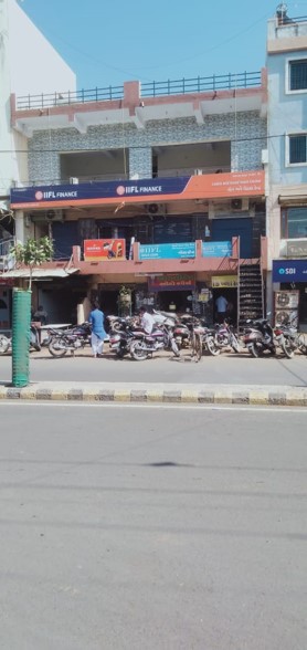 IIFL Gold Loan - Narayan Nagar, Rajkot