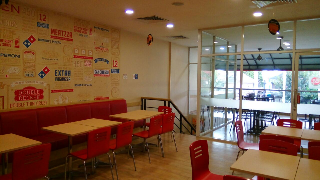 Domino's Pizza - Bojong Rawalumbu, Bekasi