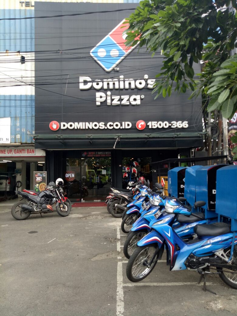 Domino's Pizza - Kec Sawah Besar, Jakarta Pusat