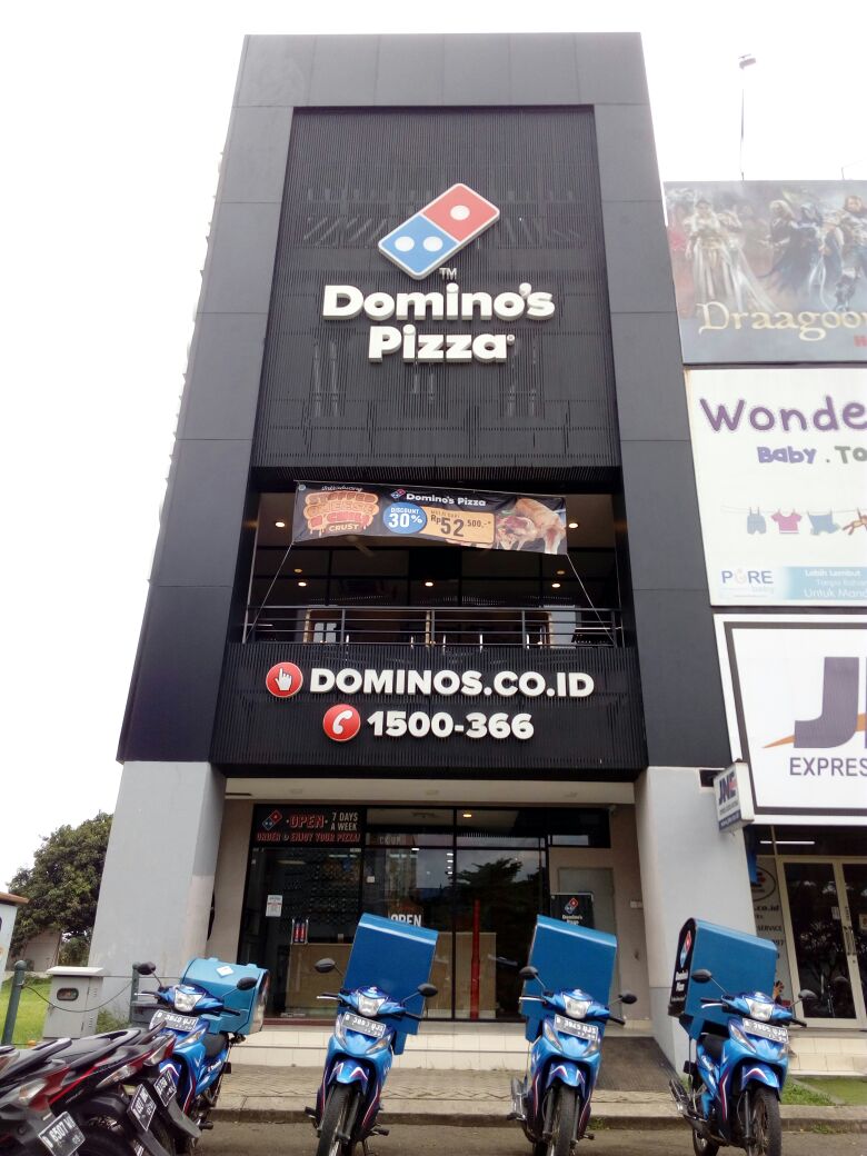 Domino's Pizza - Kec Serpong, Tangerang