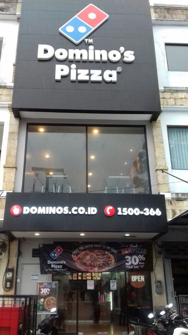 Domino's Pizza - Kecamatan Denpasar Barat, Denpasar