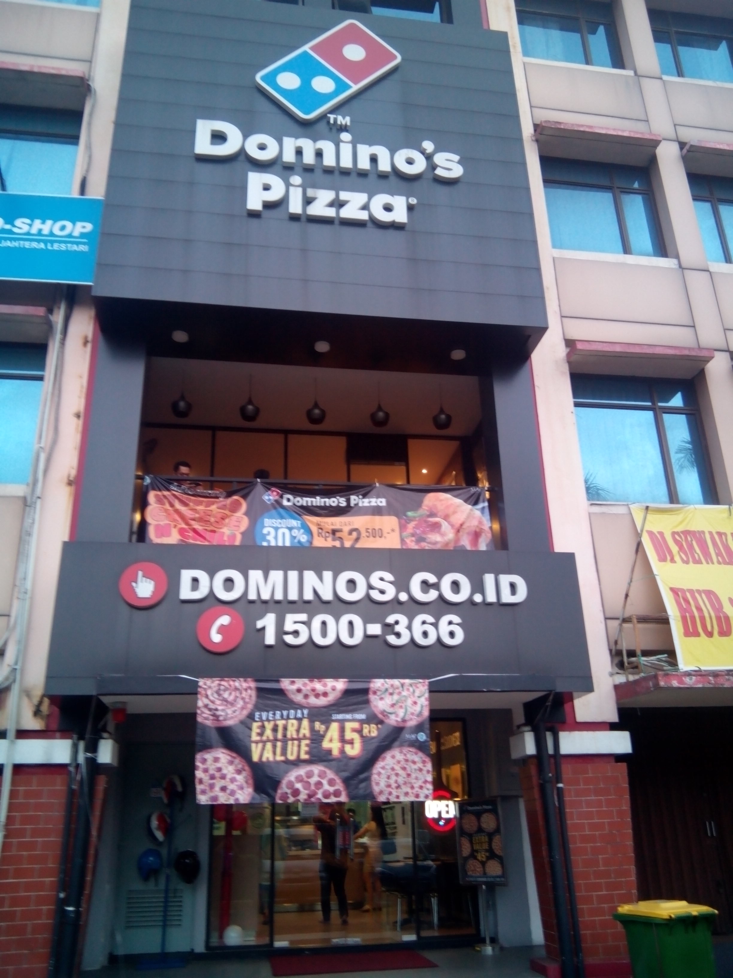 Domino's Pizza - Kec Kelapa Gading Barat, Jakarta Utara