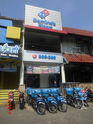 Domino's Pizza - Bojong Rawalumbu, Bekasi