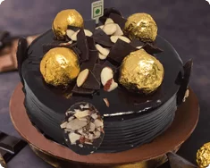 Gulliver's Gold Cake