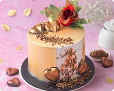 Golden Sparkle Cake