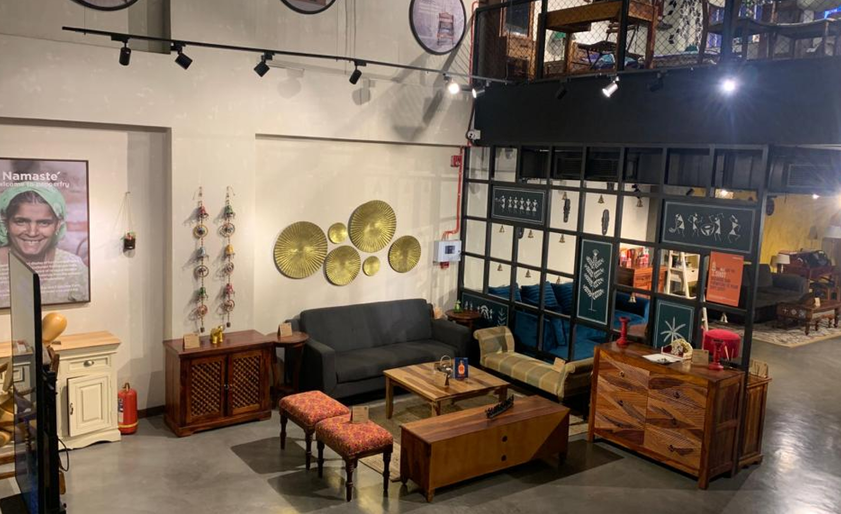 Studio Pepperfry - Chakli Circle, Vadodara