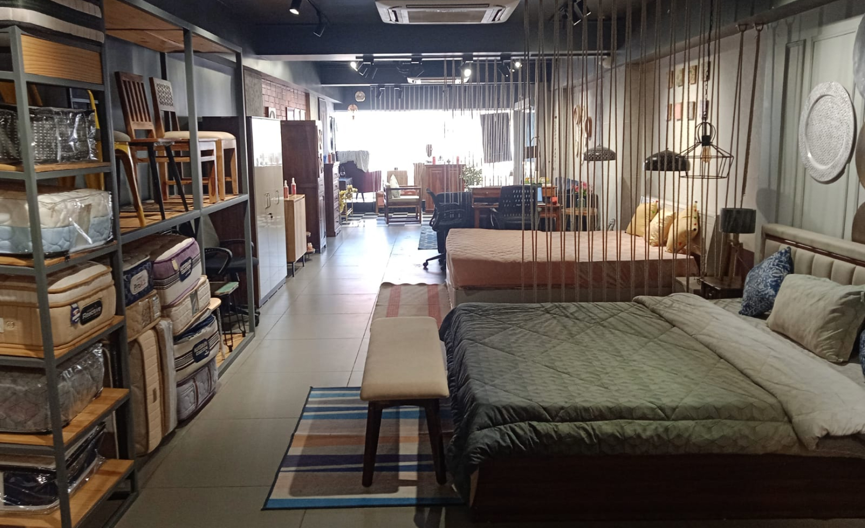 Studio Pepperfry - Hospital Road, Jamnagar