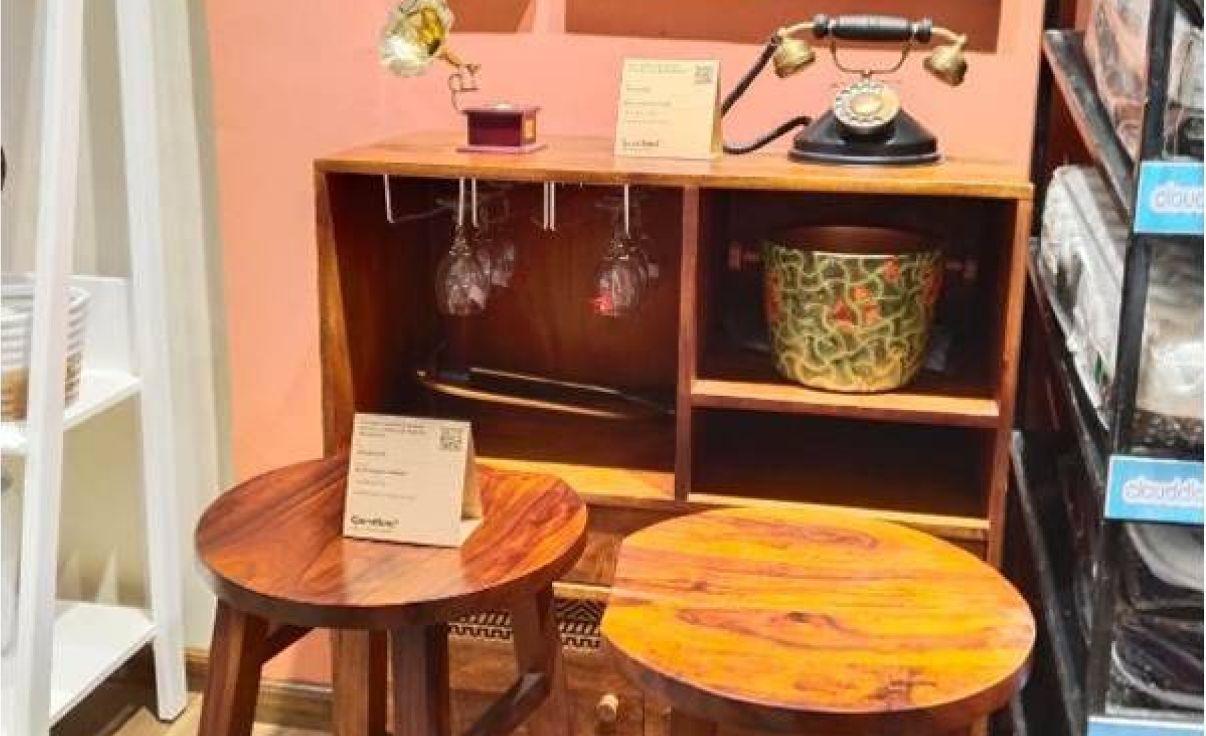 Studio Pepperfry - Jeevan Shah Tiraha, Jhansi