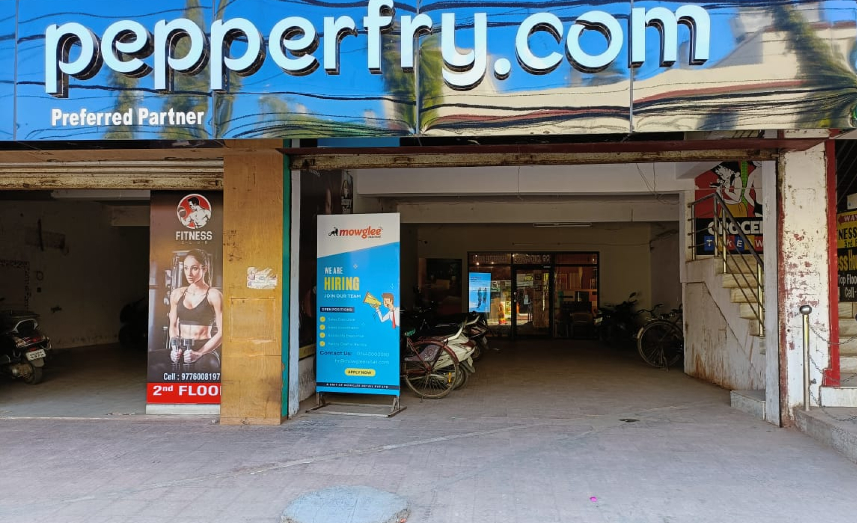 Studio Pepperfry - Giri Road, Brahmapur