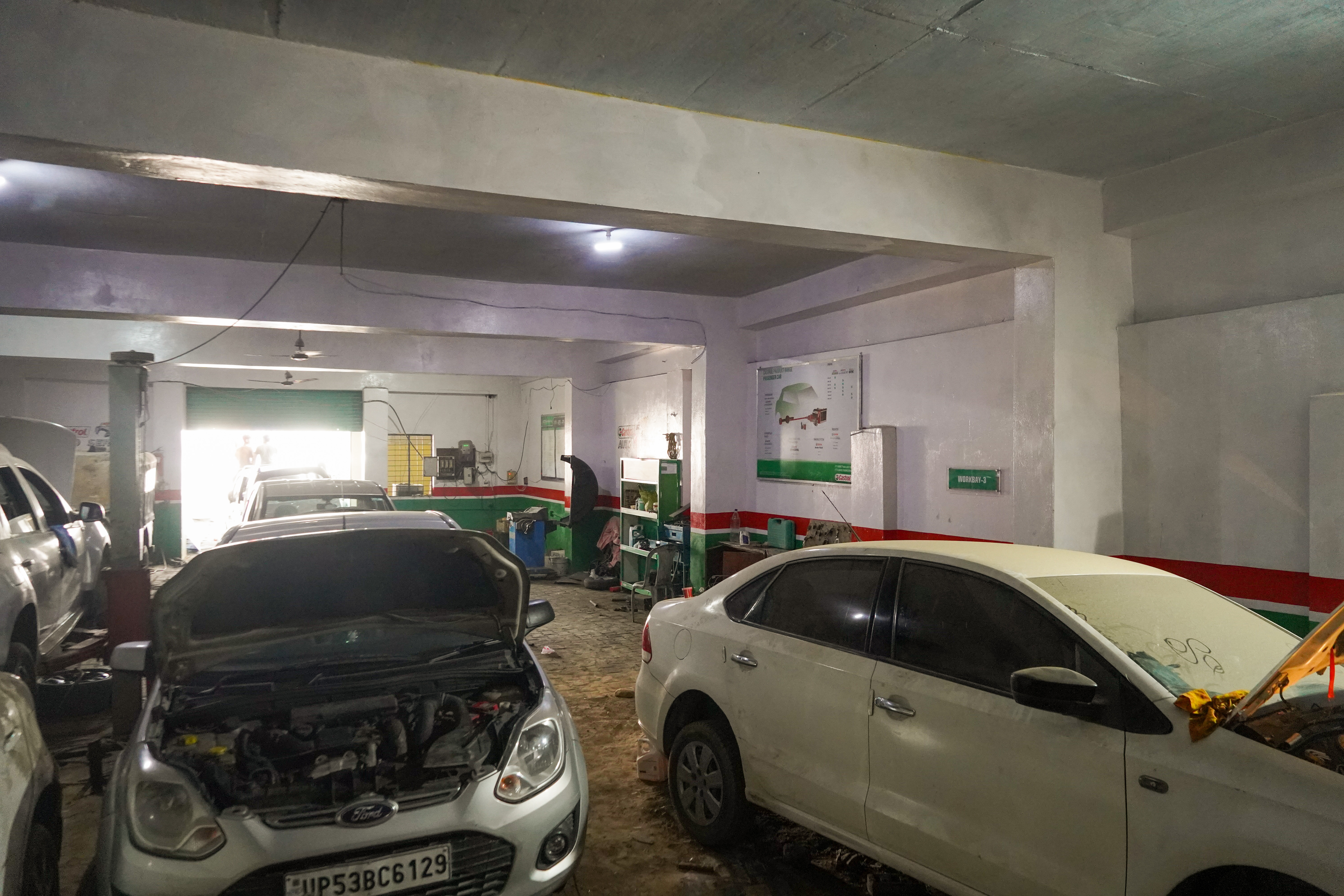 Castrol Auto Service - Chinhat, Lucknow