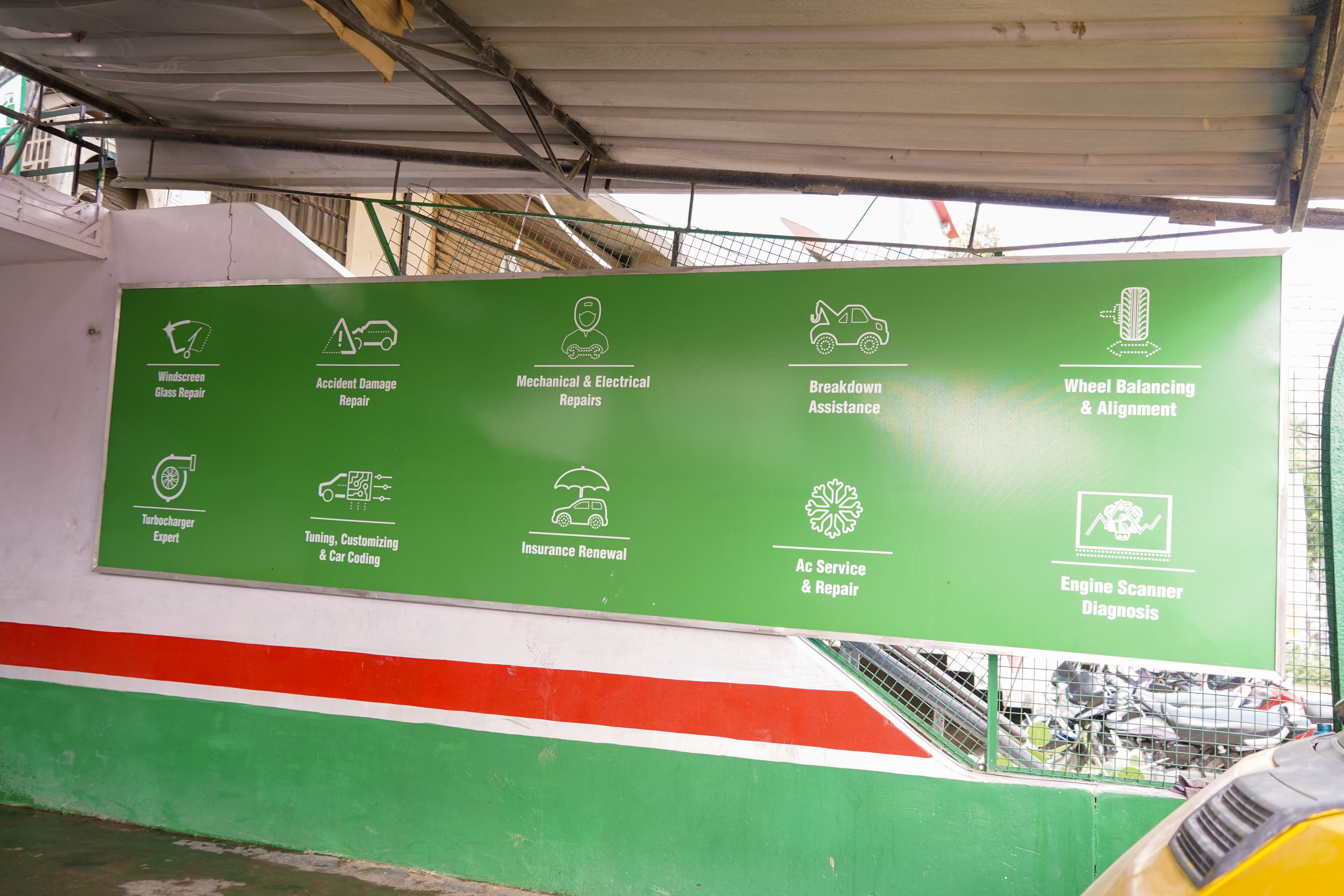 Castrol Auto Service - Chinhat, Lucknow