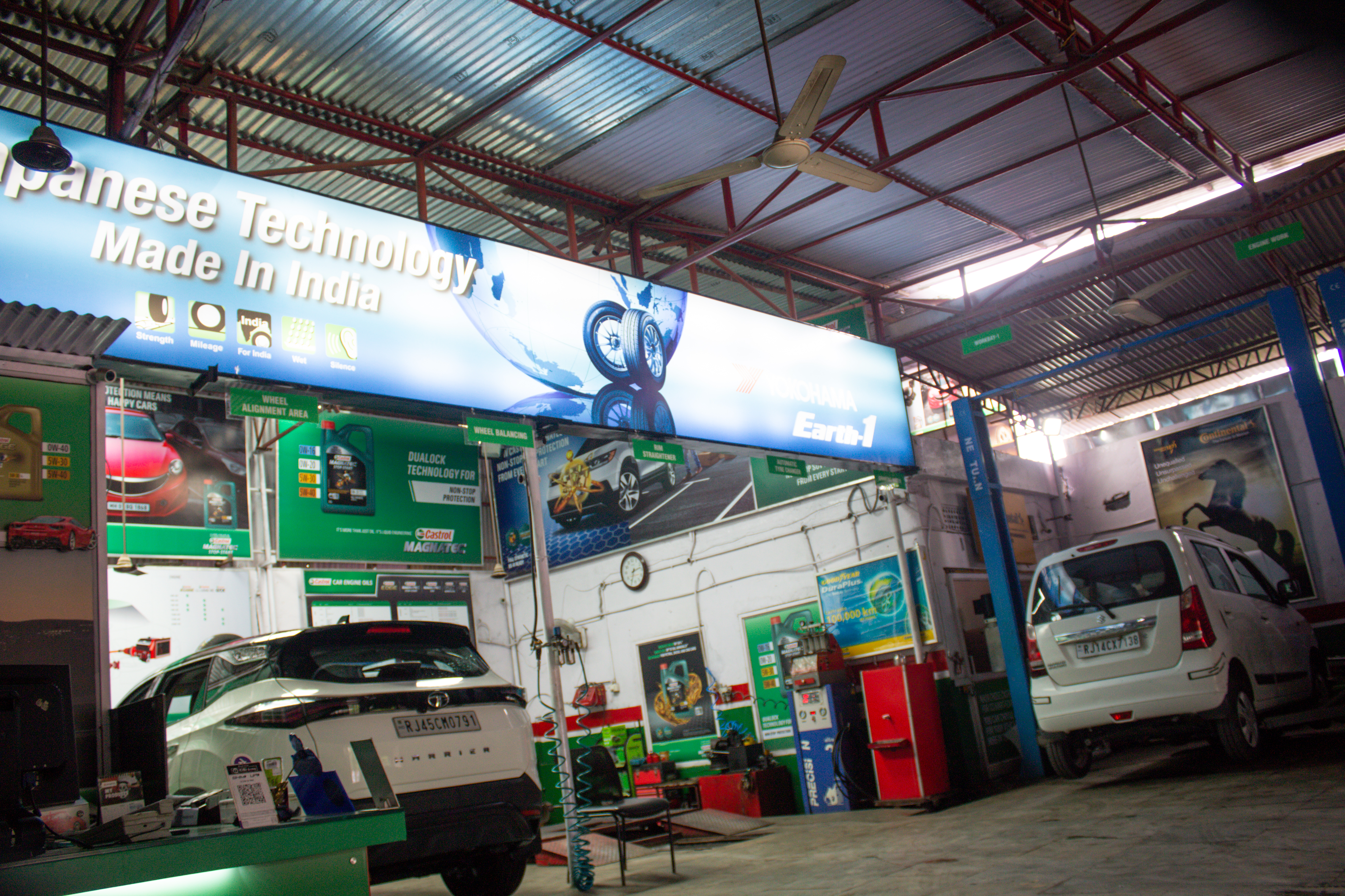 Castrol Auto Service - Vivekanand Colony, Jaipur